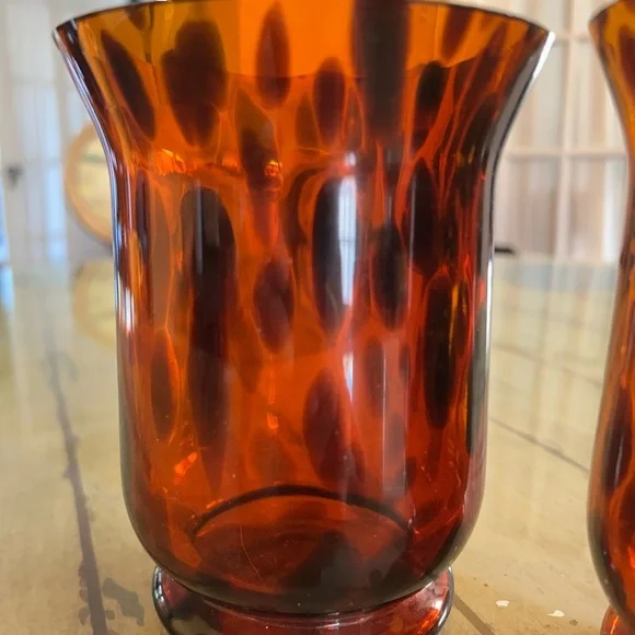 Source Unknown Tortoiseshell Glass vases or candleholders 7 inches tall pair - Picture 3 of 10